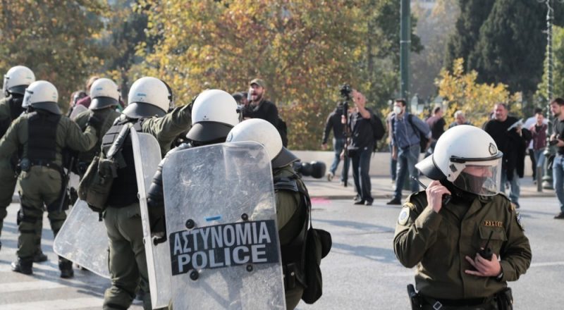 Μπλόκα στην “κάθοδο” των αγροτών στην Αθήνα στήνει η Αστυνομία