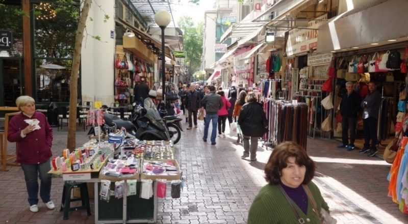 Bloomberg : Η πόλη της Αθήνας επιστρέφει στην ομαλότητα