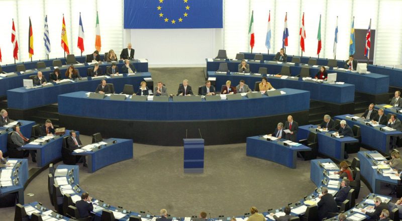 Παρέμβαση στην ΕΕ για τις εισφορές στα Επιμελητήρια