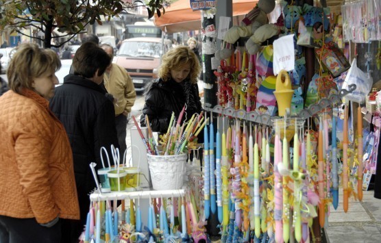 Από σήμερα το Πασχαλινό ωράριο των εμπορικών καταστημάτων της Αθήνας