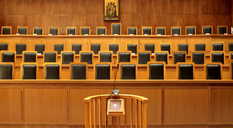 Συντάξεις δικαστικών: Αναταράξεις από το Ελεγκτικό Συνέδριο – Νομοθετική πρωτοβουλία προανείγγειλε ο Χατζηδάκης