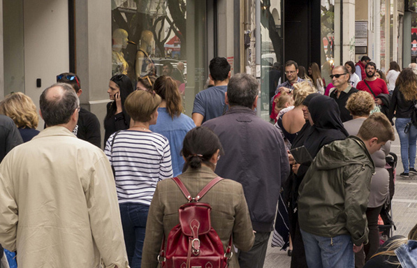 ΕΣΑ: Συγκρατημένες οι αγορές των καταναλωτών