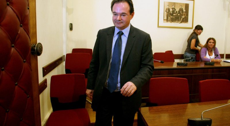 «Δεν αλλοίωσα τη λίστα», υποστήριξε ο κ. Παπακωνσταντίνου