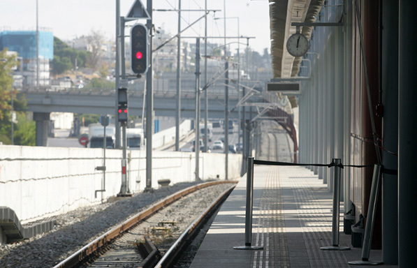 Τρένα-Προαστιακός: Στάσεις εργασίας την Πέμπτη, απεργία την Παρασκευή