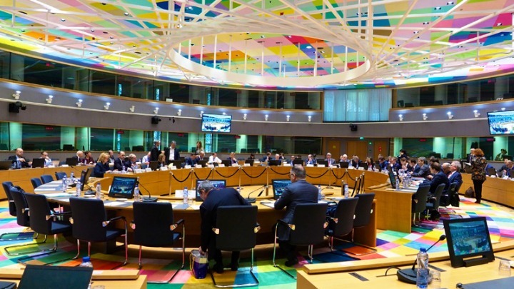 Eurogroup: Μόνιμη μείωση ΦΠΑ σε 5 νησιά, όσο λειτουργούν σε αυτά δομές αιτούντων άσυλο