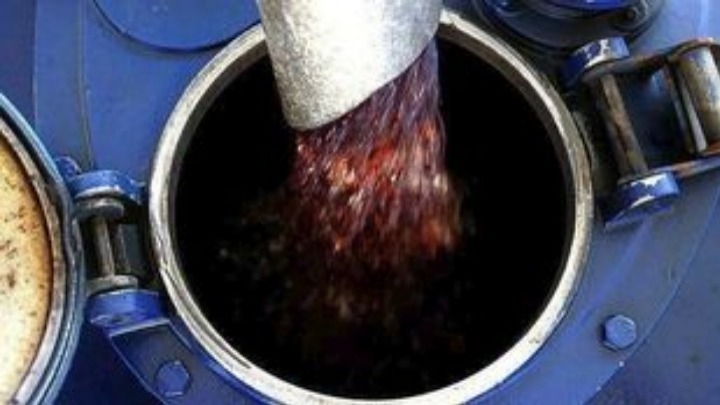 Νέα Μάκρη – Μαραθώνας: Δεξαμενές με λαθραίο πετρέλαιο εντοπίστηκαν σε «έφοδο» της ΑΑΔΕ