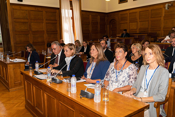 Το Ε.Ε.Α. στηρίζει έμπρακτα τη Γυναικεία Επιχειρηματικότητα – Παρέμβασή του στη Βουλή