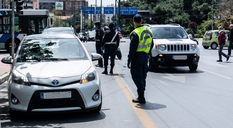 Εντατικοί έλεγχοι με περισσότερους από 10.000 αστυνομικούς στους δρόμους – Κρίσιμοι οι επόμενοι τρεις μήνες