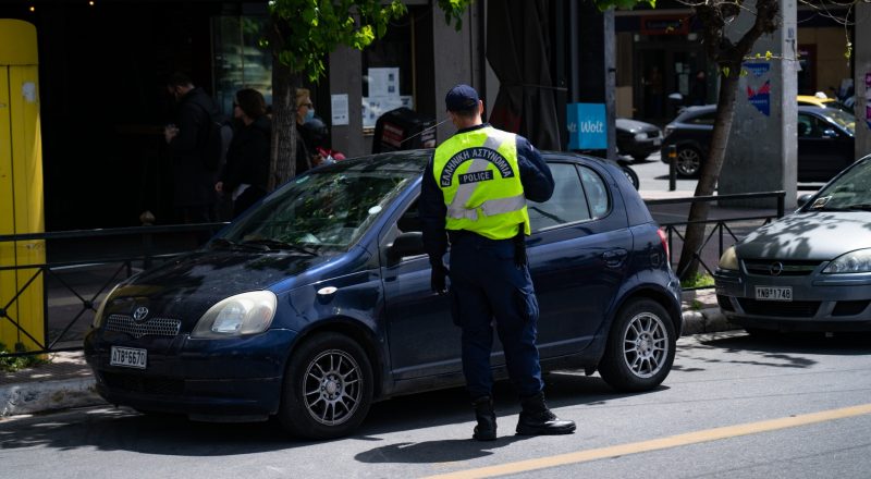 Στην τσιμπίδα της ΑΑΔΕ, ανασφάλιστα, ακινητοποιημένα και οχήματα με απλήρωτα τέλη – Σε ισχύ νέοι μηχανισμοί διασταυρώσεων