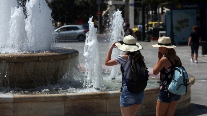 Καύσωνας: Ένας από τους 10 μεγαλύτερους, σε διάρκεια, των τελευταίων 35 ετών – Που “χτυπάει” +40° C