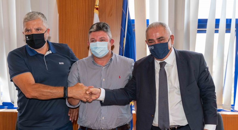 To E.E.A. στην πυρόπληκτη περιοχή των Αχαρνών για την ενίσχυση των πληγέντων επιχειρήσεων με 100.000 ευρώ