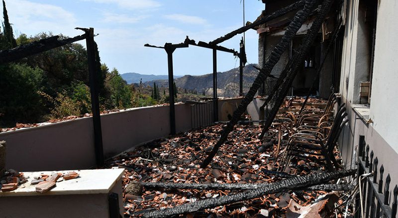 Χρ. Σταϊκούρας: Όσοι επλήγησαν από τις πυρκαγιές, από την 1η Μαΐου, θα αποζημιωθούν από το κράτος