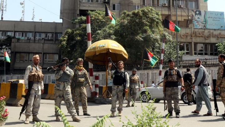 Διεθνή: Οι Ταλιμπάν στην Καμπούλ-«Ειρηνικά» η μετάβαση της εξουσίας