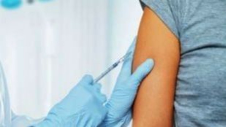 Όλα όσα πρέπει να γνωρίζουμε φέτος για τον αντιγριπικό εμβολιασμό