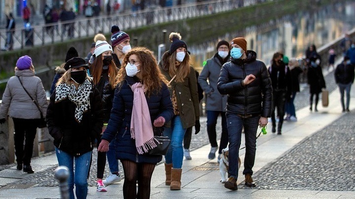 Όμικρον: Ραγδαία επέκταση σε όλο τον κόσμο. Νέα μέτρα παντού!