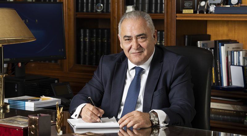 Γ. Χατζηθεοδοσίου στο real.gr: «Δεν αναμένεται άμεση αποκλιμάκωση της ενεργειακής κρίσης»