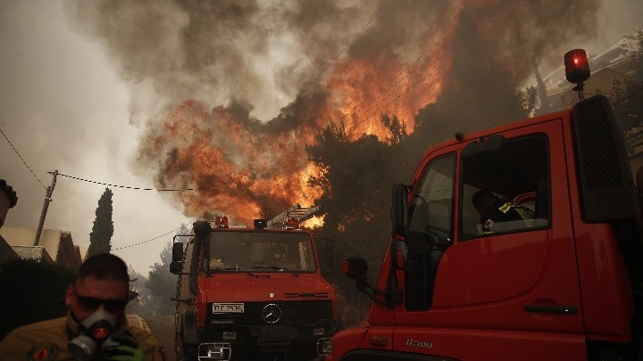 Πυροσβεστική: 52 δασικές πυρκαγιές το τελευταίο 24άωρο – Πολύ υψηλός ο κίνδυνος και αύριο – Σε επιφυλακή το ΠΣ και η Πολιτική Προστασία