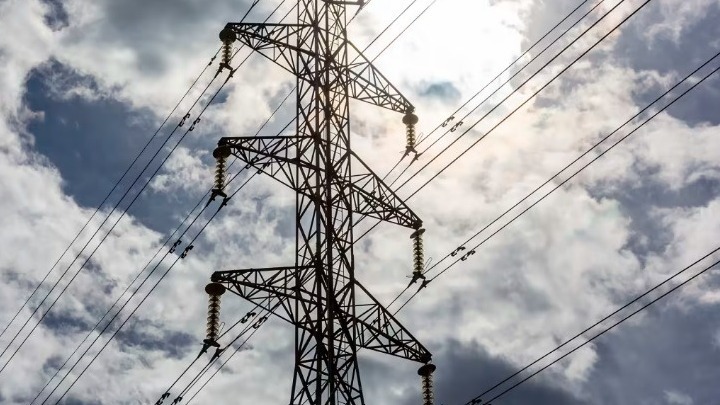 Στα 373,55 εκατ. ευρώ η έκτακτη εισφορά των εταιρειών παραγωγής ηλεκτρικής ενέργειας