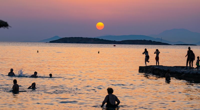 Έρευνα ertnews.gr: Το 2023 προβλέπεται να σπάσει κάθε ρεκόρ o ελληνικός τουρισμός