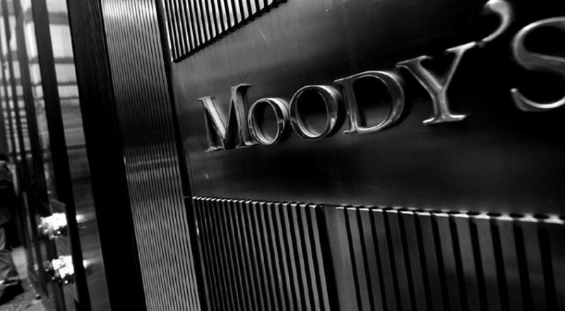 Ο οίκος Moody’s για οικονομία και πολιτικό περιβάλλον