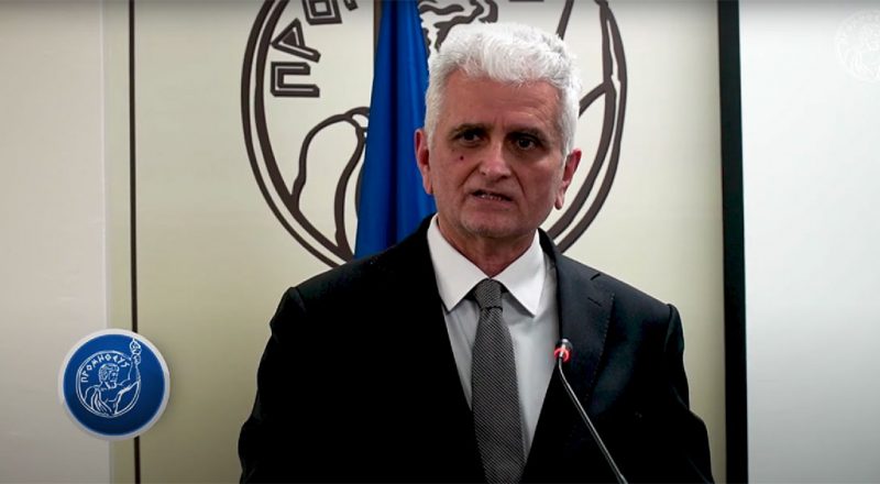 Ν. Κογιουμτσής στο ΠΑΡΟΝ: Καύσωνας και ακρίβεια έκαψαν τις εκπτώσεις