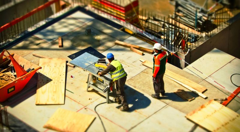 ΕΛΣΤΑΤ: Μείωση 31,4% στην ιδιωτική οικοδομική δραστηριότητα τον Απρίλιο