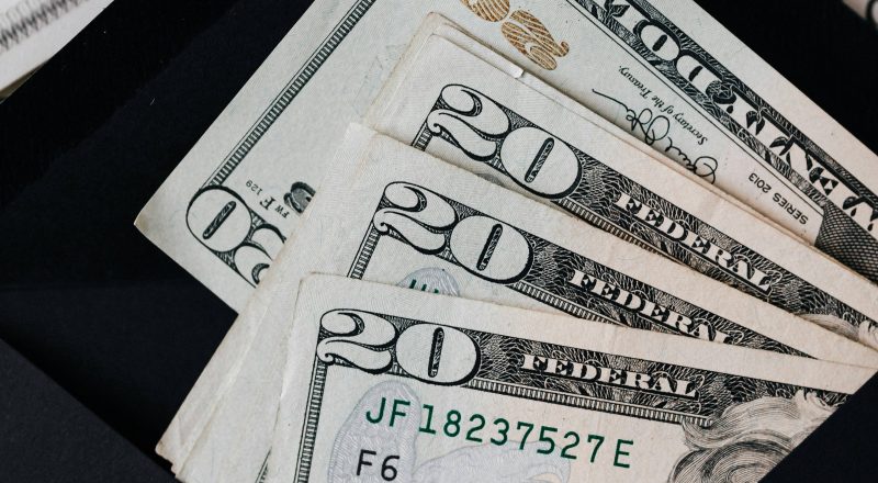 Ντ. Τραμπ: Eπιβολή δασμού 30% στα προϊόντα που εισάγονται από την ΕΕ