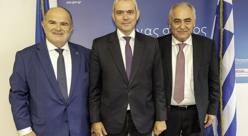 Συνάντηση αντιπροσωπείας του ΕΕΑ με τον Κώστα Καραγκούνη